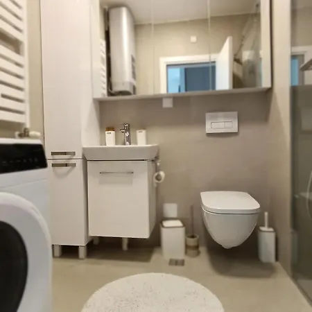 Landan Planet - Free Parking Apartment