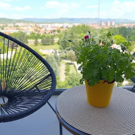 Landan Planet - Free Parking * Nis