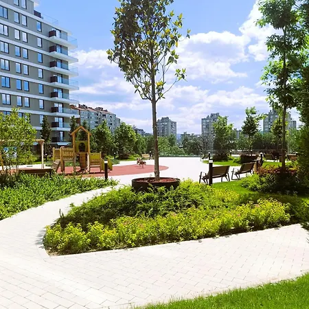 Landan Planet - Free Parking *